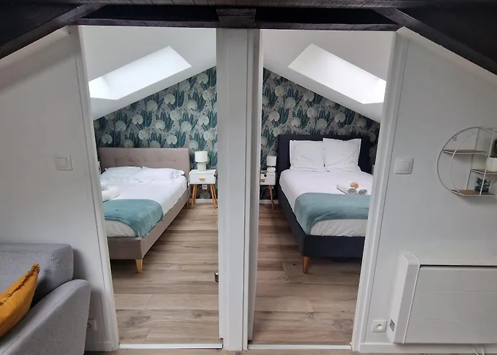 Cocon Sous Les Toits By Unsejouranancy Fr Apartamento *